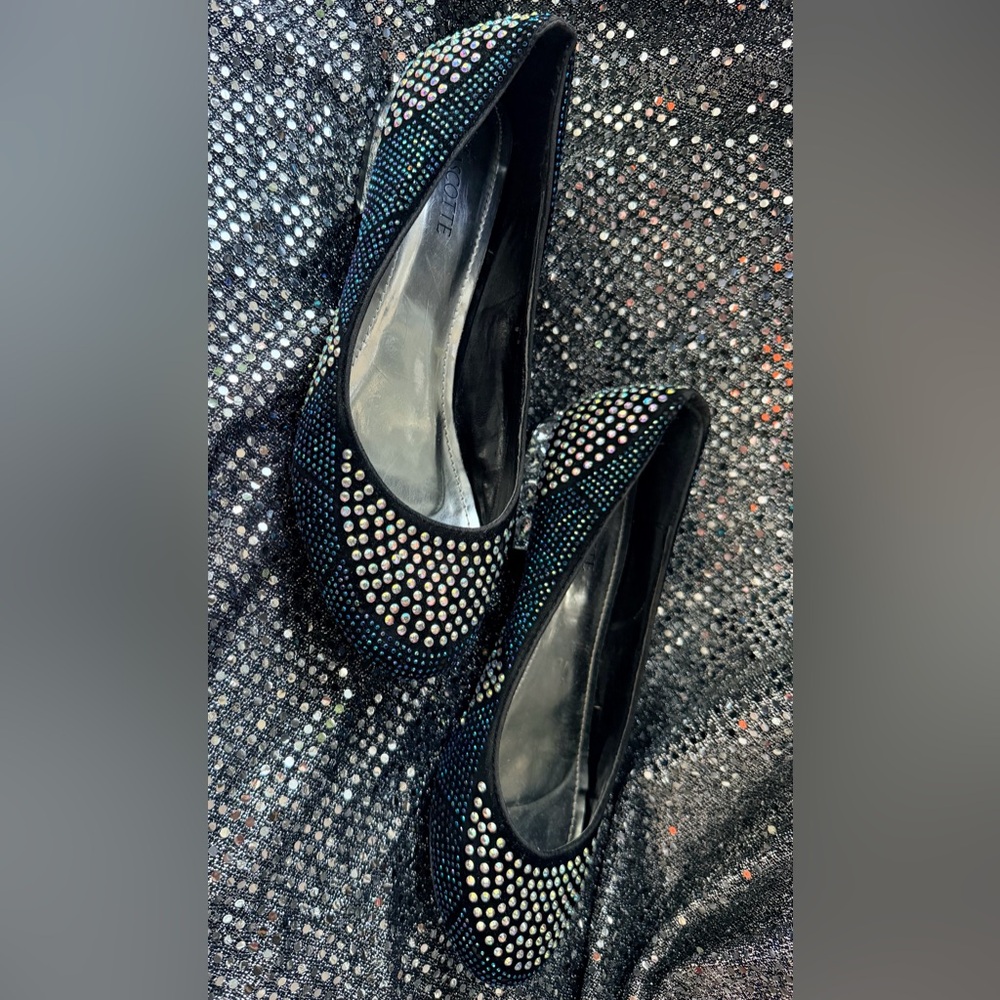 Elegant blue Rhinestone Flats